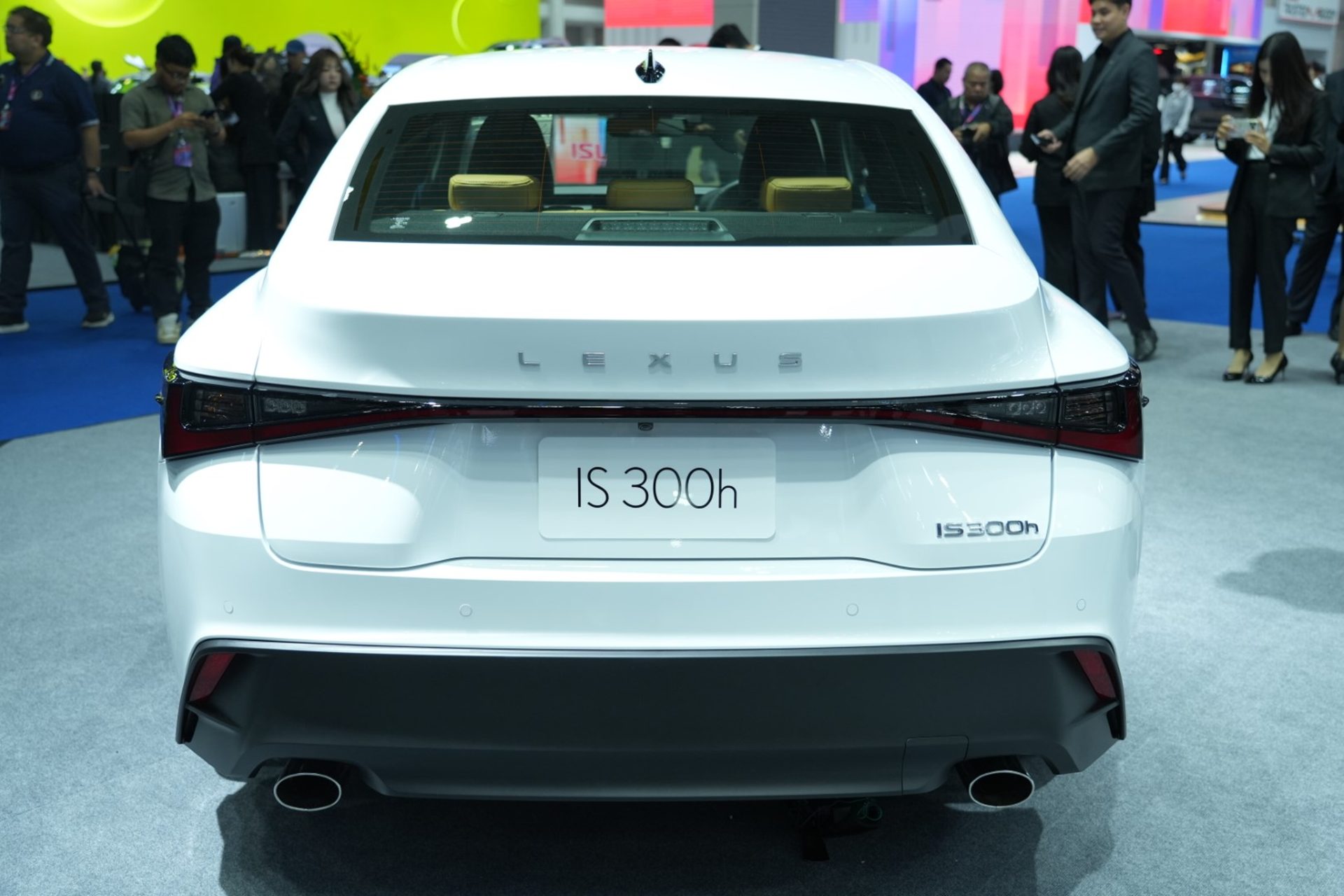 รูปภาพ เลกซัส Lexus IS 300h Luxury ปี 2026