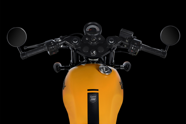 รูปภาพ จีพีเอ็กซ์ GPX Legend 200 MY 2019 ปี 2019