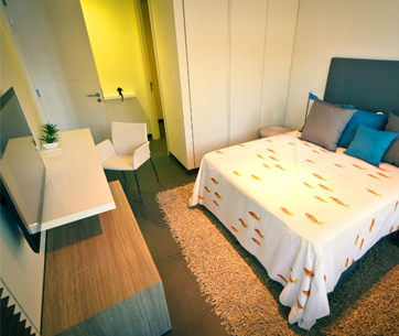 รูปภาพ ซายร์ วงศ์อมาตย์ (Zire Wongamat)