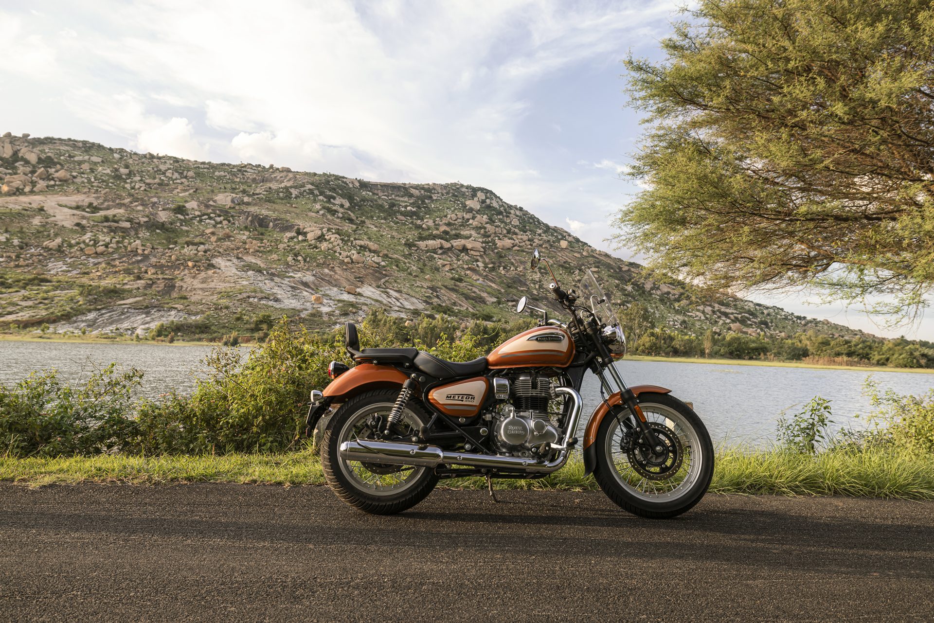 รูปภาพ โรยัล เอ็นฟีลด์ Royal Enfield Meteor 350 Sundowner Orange ปี 2026