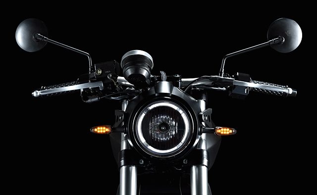 รูปภาพ จีพีเอ็กซ์ GPX Legend Gentleman MY2019 ปี 2019