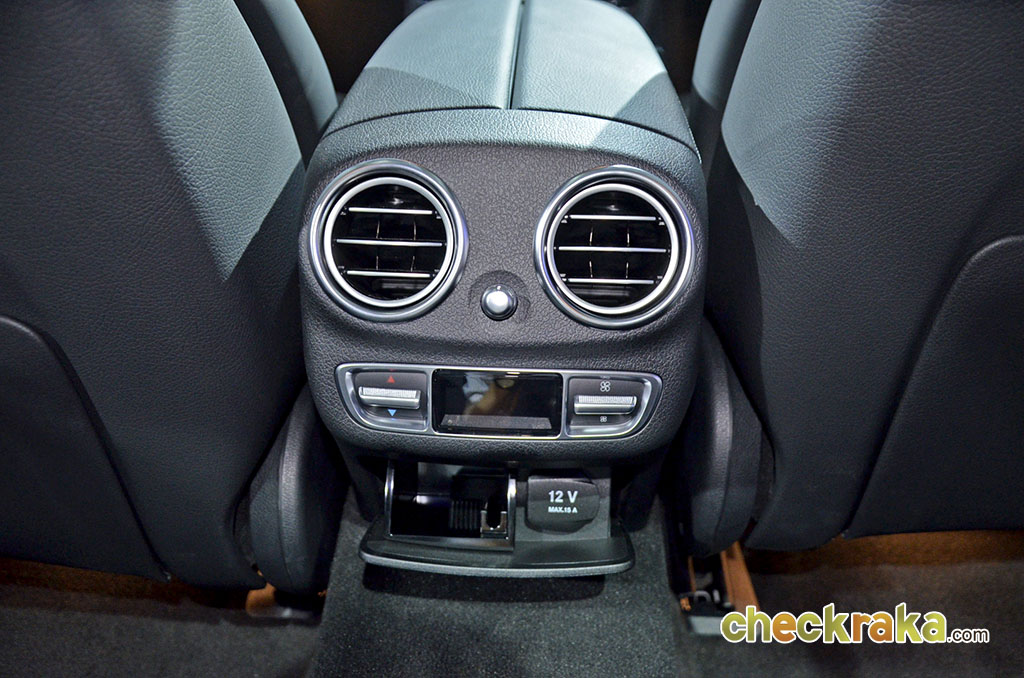 รูปภาพ เมอร์เซเดส-เบนซ์ Mercedes-benz E-Class E 220 D AMG Dynamic ปี 2017