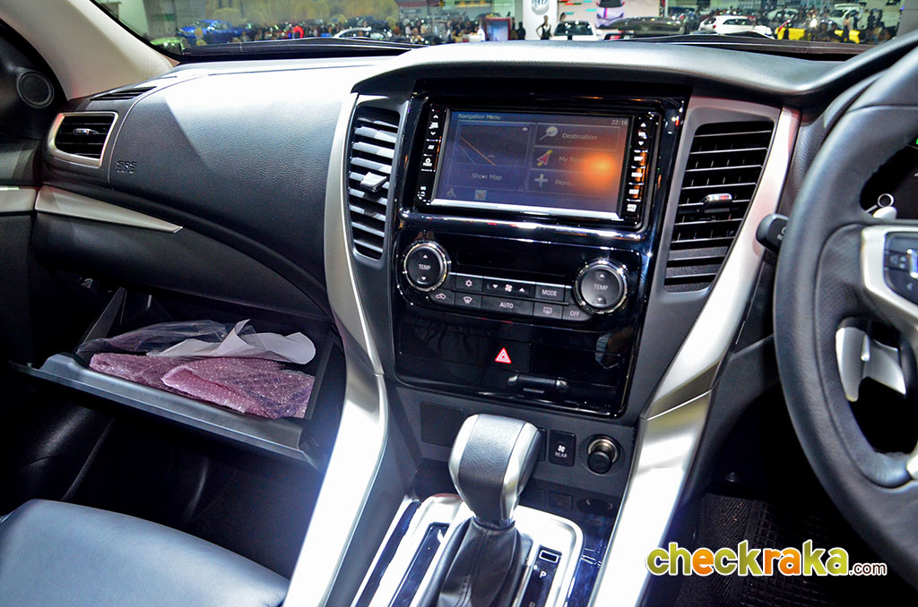 รูปภาพ มิตซูบิชิ Mitsubishi Pajero Sport 2WD GT ปี 2017