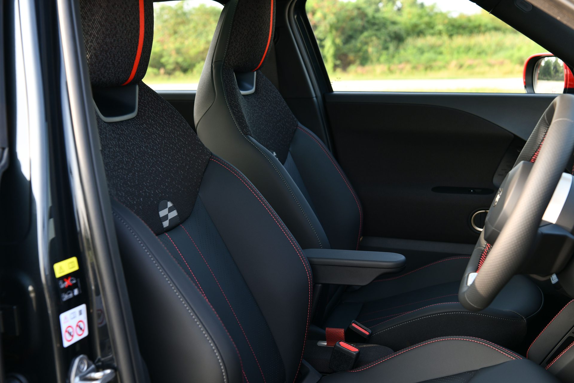 รูปภาพ มินิ Mini John Cooper Works Aceman Electric ปี 2025