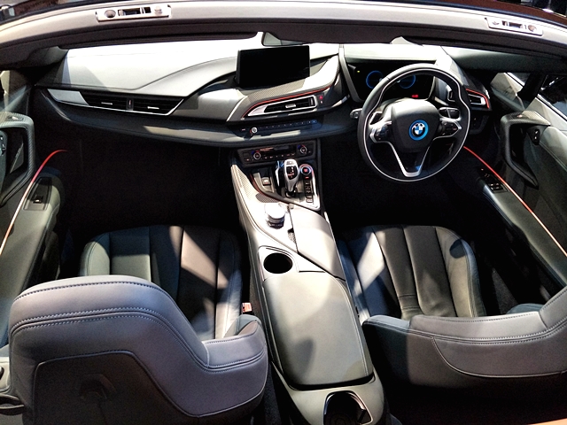 รูปภาพ บีเอ็มดับเบิลยู BMW i 8 Roadster ปี 2018