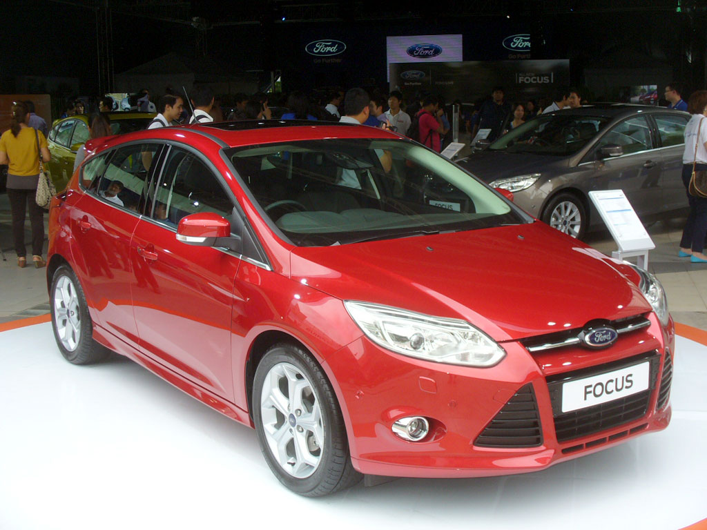 รูปภาพ ฟอร์ด Ford Focus 5Dr 2.0L Ti-VCT GDi Sport+ PowerShift AT ปี 2012