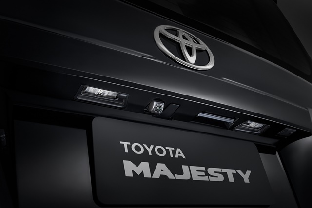 รูปภาพ โตโยต้า Toyota Majesty 2.8 Premium ปี 2019