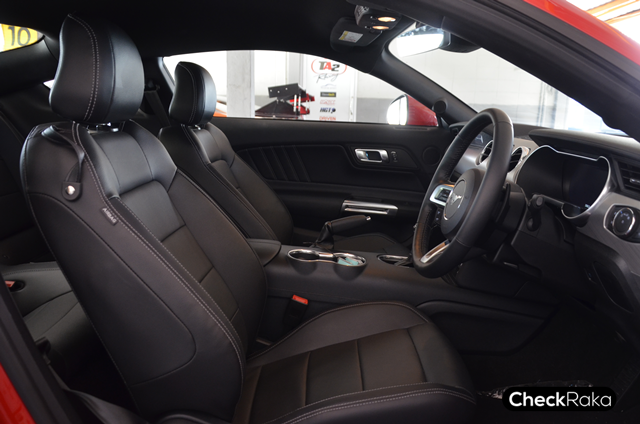 รูปภาพ ฟอร์ด Ford Mustang 2.3L EcoBoost Coupe Performance Pack ปี 2018