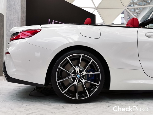 รูปภาพ บีเอ็มดับเบิลยู BMW M8 M850i xDrive Convertible ปี 2019