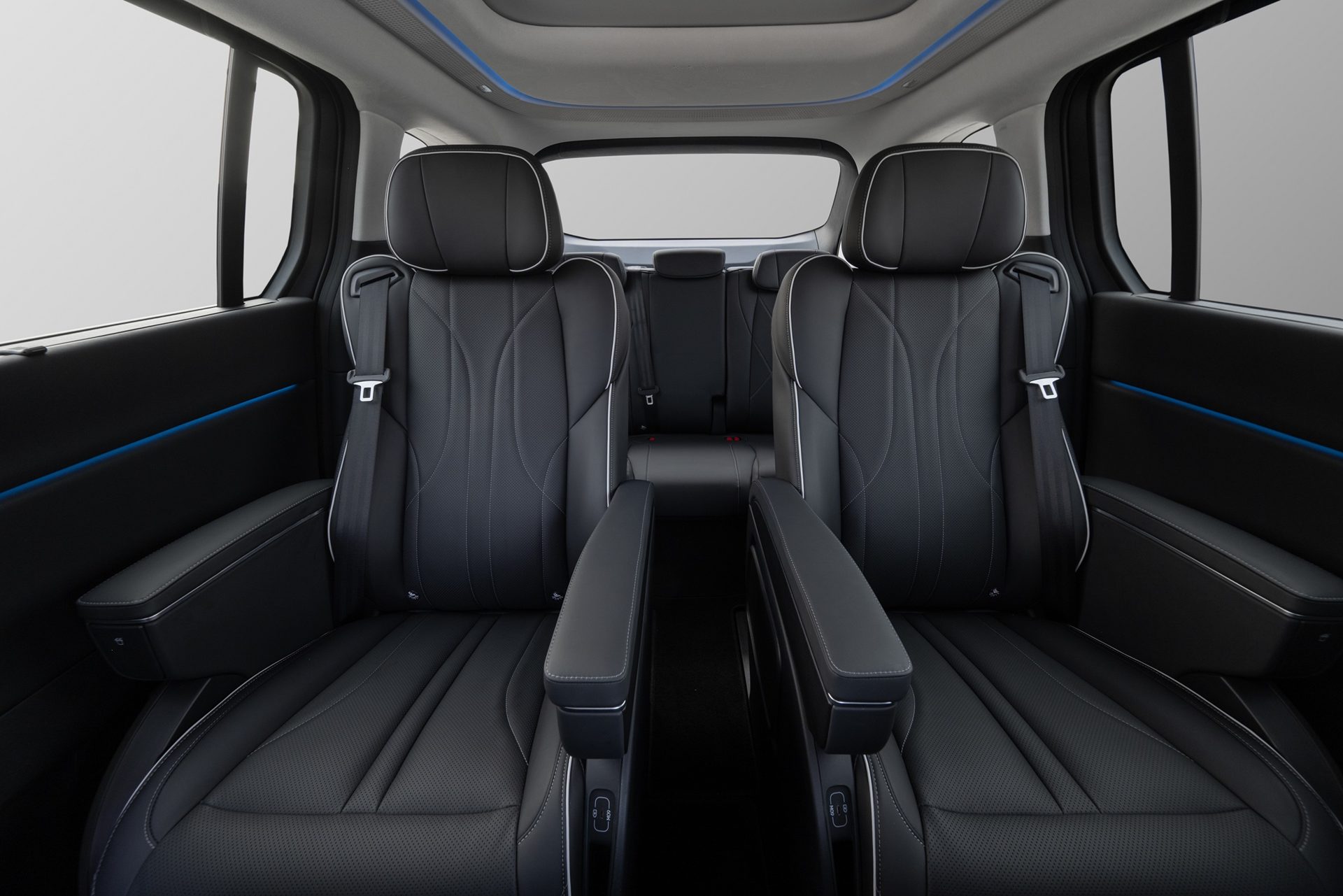 รูปภาพ เอ็กซ์เผิง Xpeng X9 Premium ปี 2025