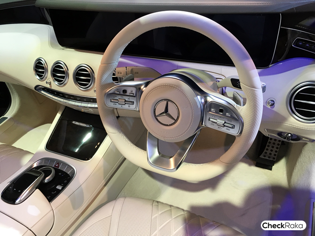 รูปภาพ เมอร์เซเดส-เบนซ์ Mercedes-benz AMG S 560 Cabriolet AMG Premium ปี 2018