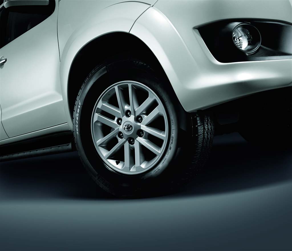 รูปภาพ โตโยต้า Toyota Fortuner 2.5 G A/T ปี 2012