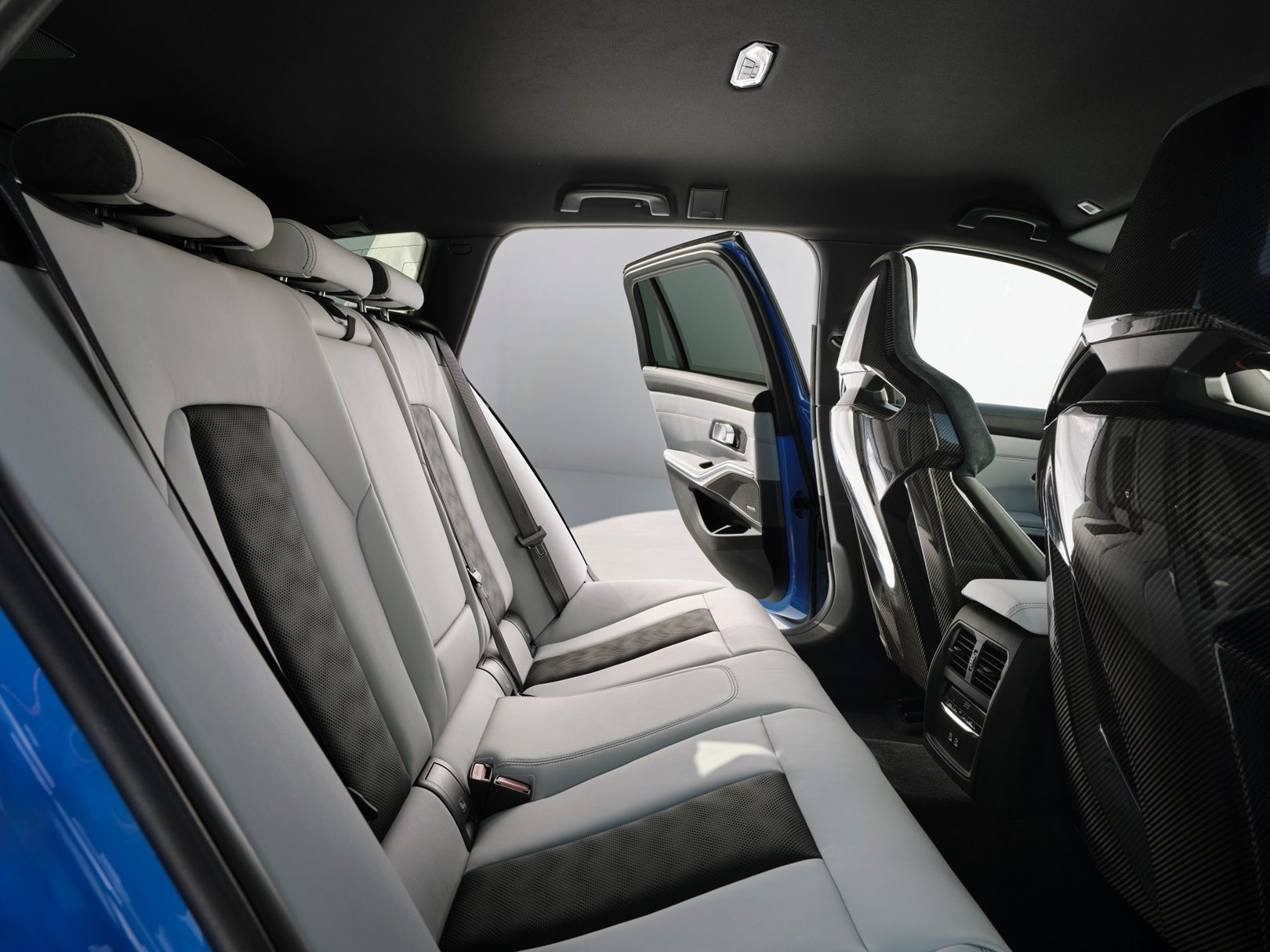 รูปภาพ บีเอ็มดับเบิลยู BMW M3 Competition M xDrive Touring Ceramic Brake ปี 2025