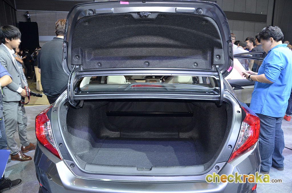 รูปภาพ ฮอนด้า Honda Civic 1.8 E CVT ปี 2018