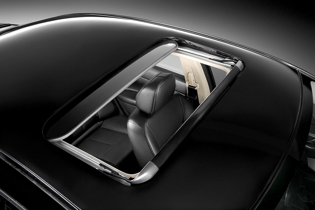 รูปภาพ นิสสัน Nissan Sylphy 1.6 DIG Turbo ปี 2015