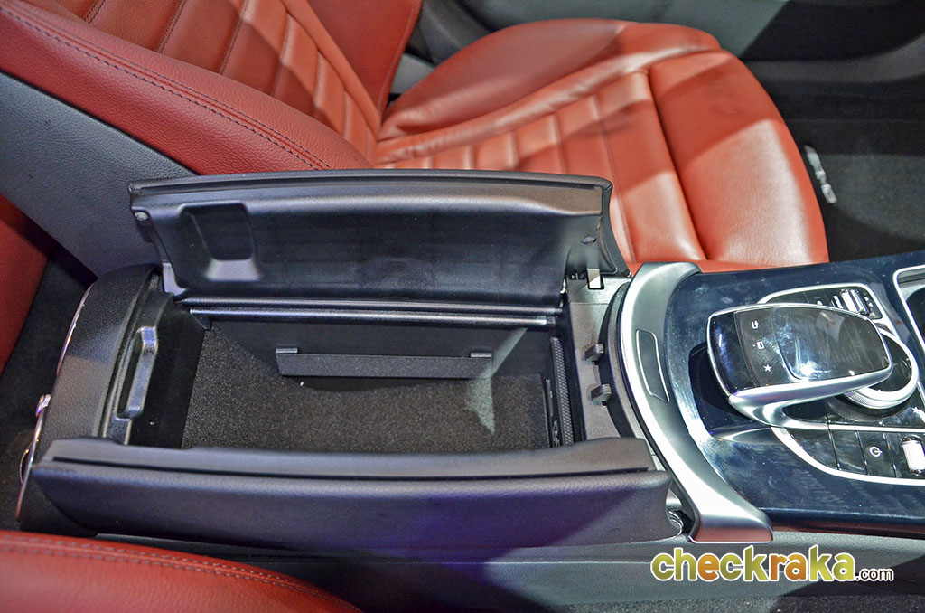 รูปภาพ เมอร์เซเดส-เบนซ์ Mercedes-benz C-Class C 350 e Estate AMG Dynamic ปี 2016