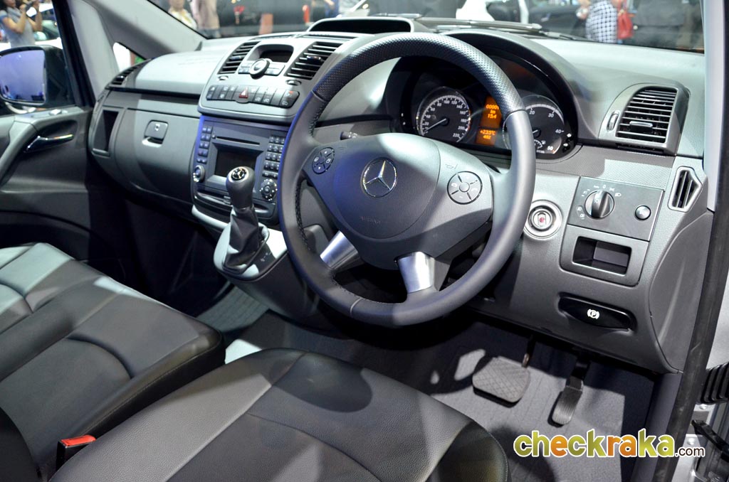 รูปภาพ เมอร์เซเดส-เบนซ์ Mercedes-benz Vito 115 CDI Executive ปี 2011