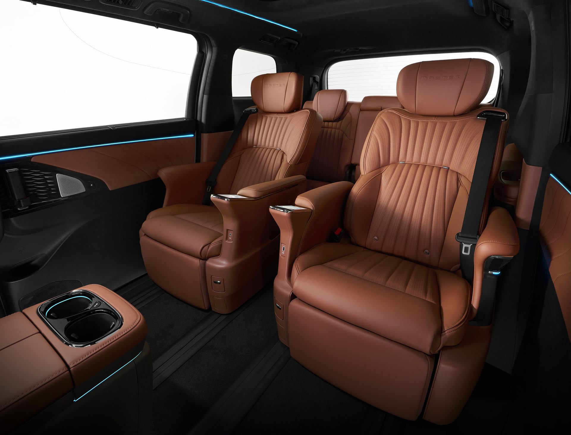 รูปภาพ Aion GAC M8 PHEV Standard ปี 2025