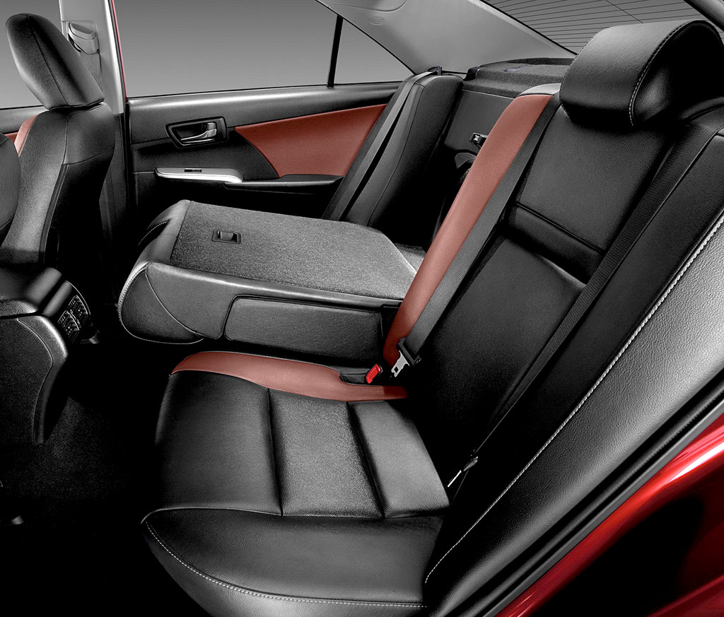 รูปภาพ โตโยต้า Toyota Camry 2.5 G ESport ปี 2015