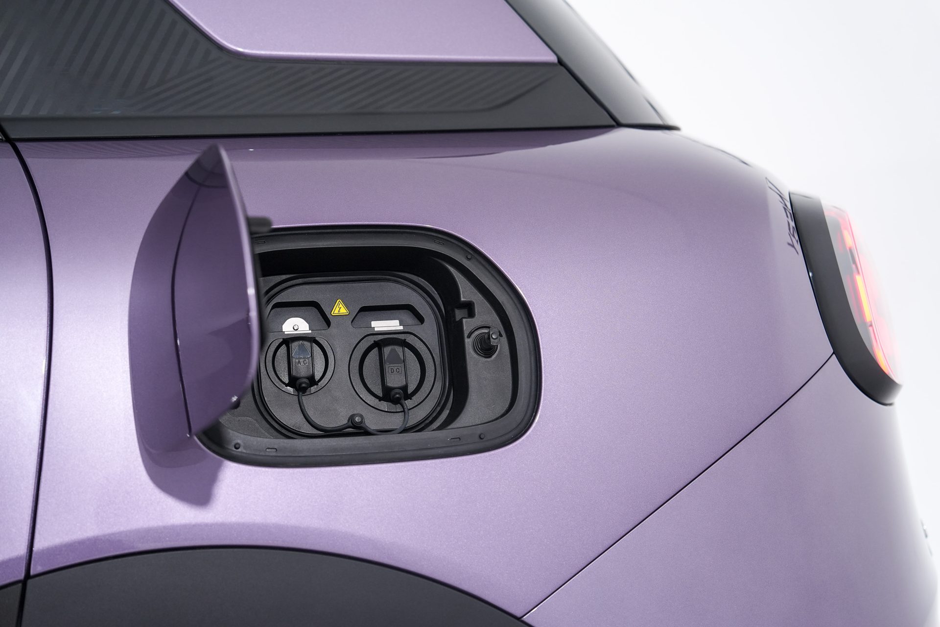 รูปภาพ เฌอรี่ Chery Q Standard ปี 2026