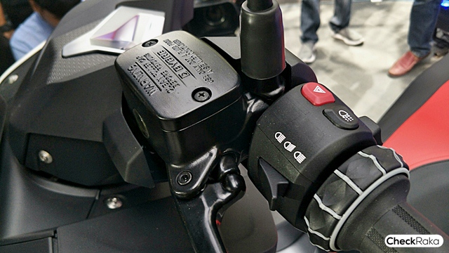 รูปภาพ บีเอ็มดับเบิลยู BMW C 400 X ปี 2019