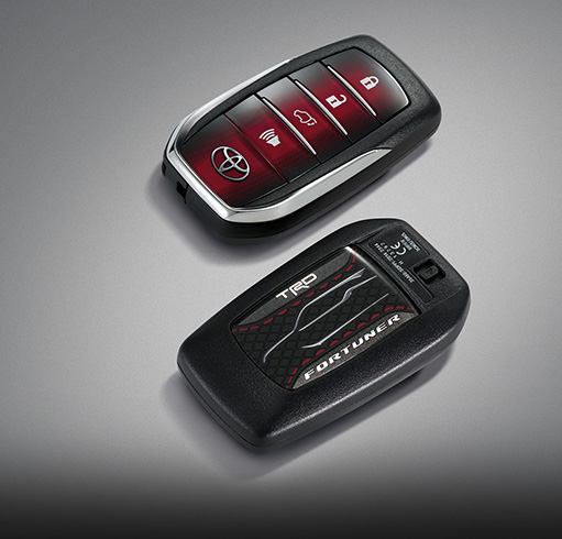 รูปภาพ โตโยต้า Toyota Fortuner 2.8 TRD Sportivo 4WD Black top AT MY 2018 ปี 2018