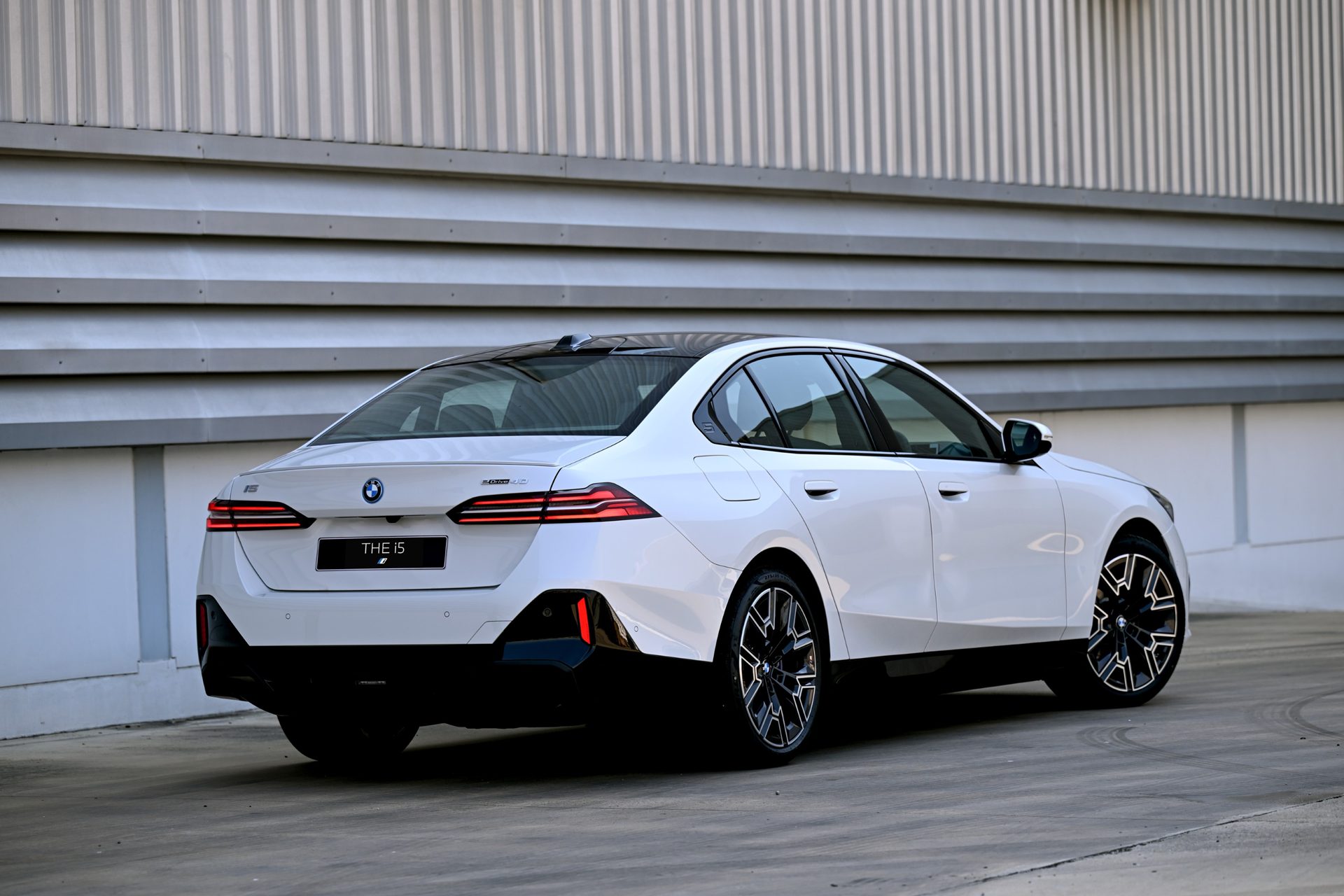 รูปภาพ บีเอ็มดับเบิลยู BMW i 5 eDrive40 M Sport ปี 2026