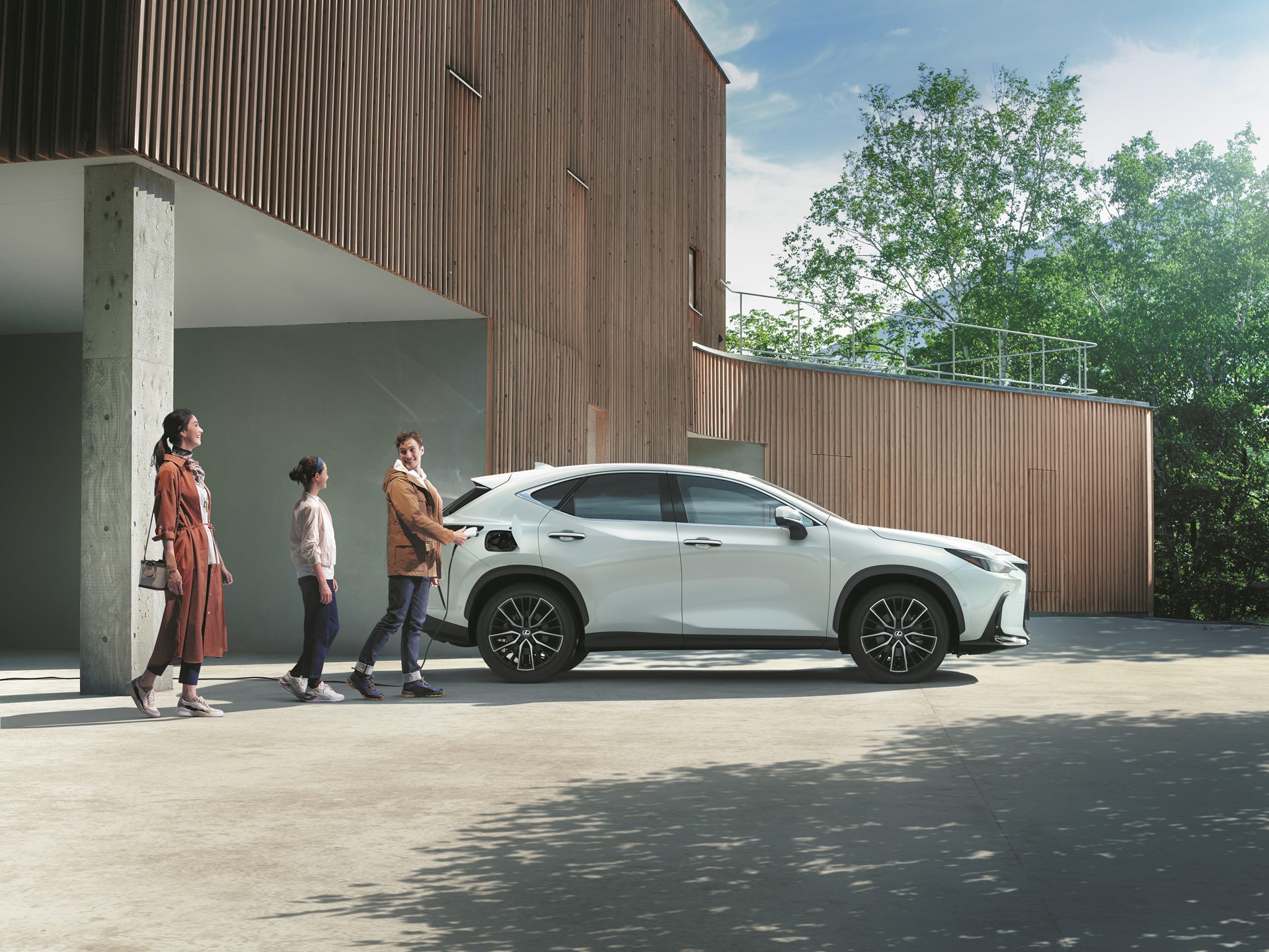 รูปภาพ เลกซัส Lexus NX 450h+ Grand Luxury Plus AWD ปี 2025