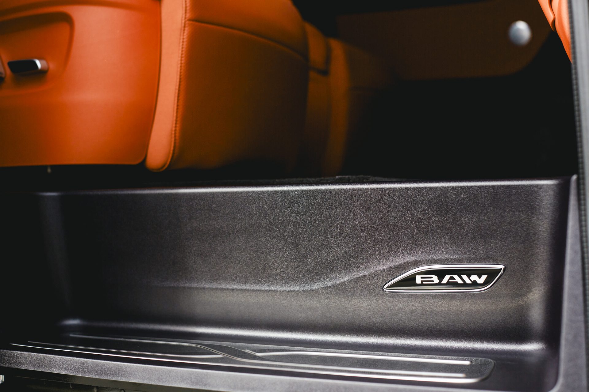 รูปภาพ ปักกิ่ง ออโตโมบิล เวิร์ค BAW M8 Standard ปี 2026