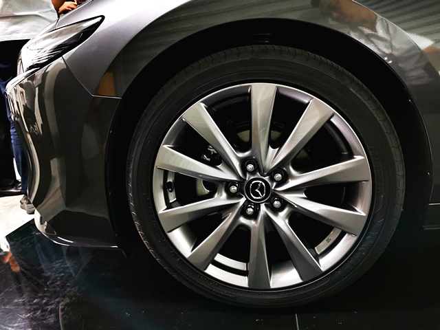 รูปภาพ มาสด้า Mazda 3 2.0 C Sedan 2019 ปี 2019