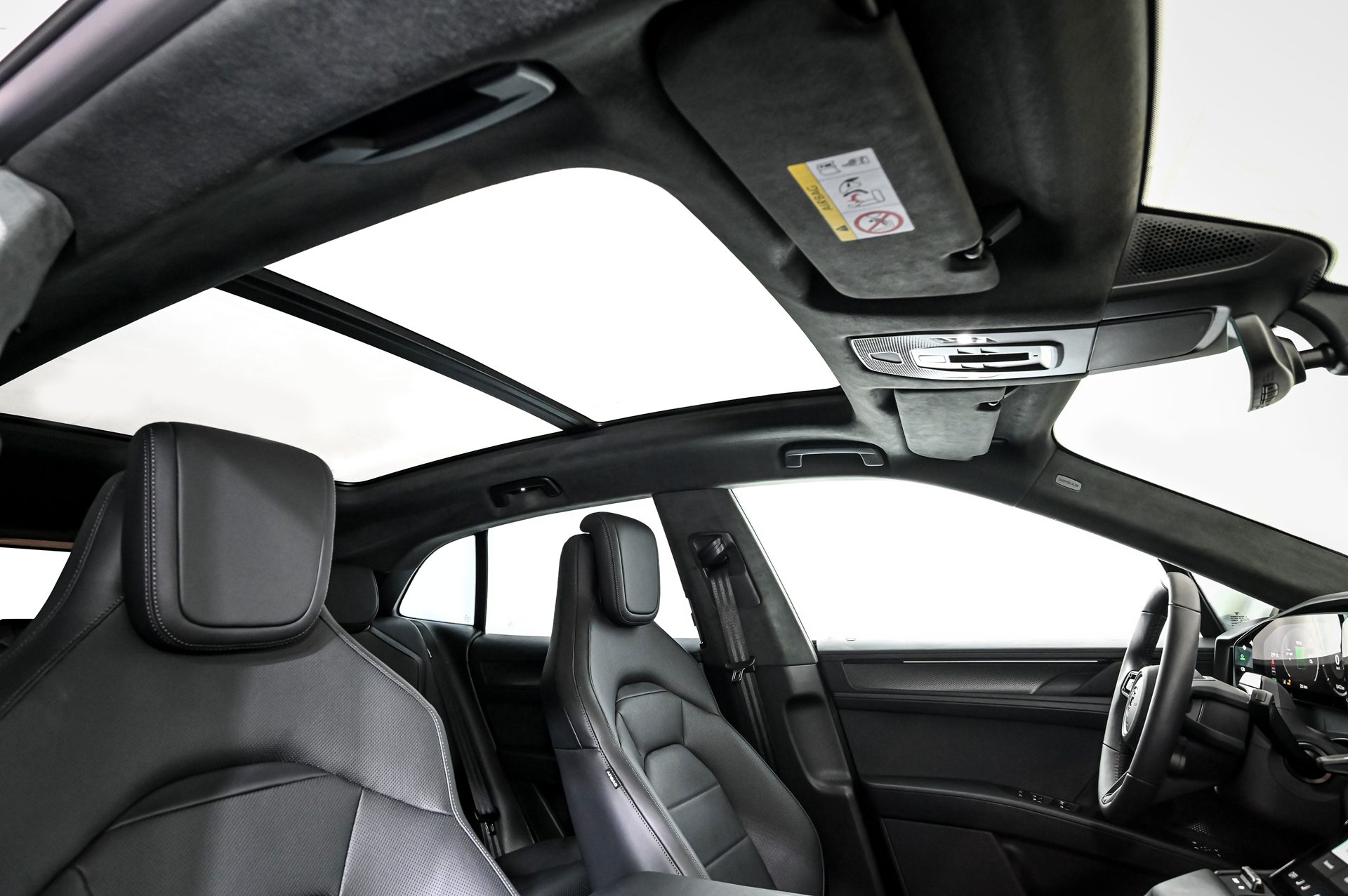 รูปภาพ ปอร์เช่ Porsche Cayenne Turbo Electric ปี 2026