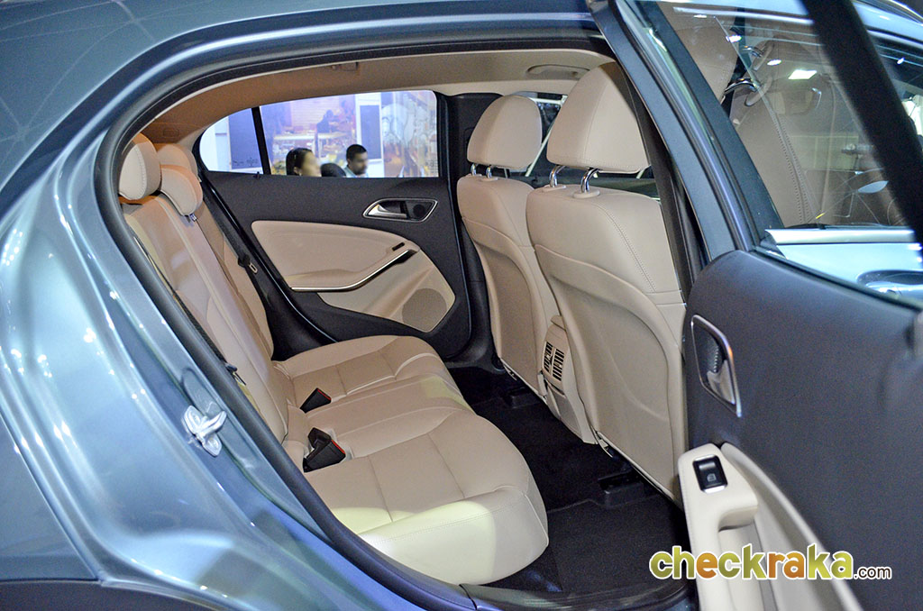 รูปภาพ เมอร์เซเดส-เบนซ์ Mercedes-benz GLA-Class GLA 200 Urban ปี 2014