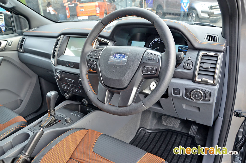 รูปภาพ ฟอร์ด Ford Ranger Double Cab 4x4 3.2L Wildtrak 4x4 6AT ปี 2017
