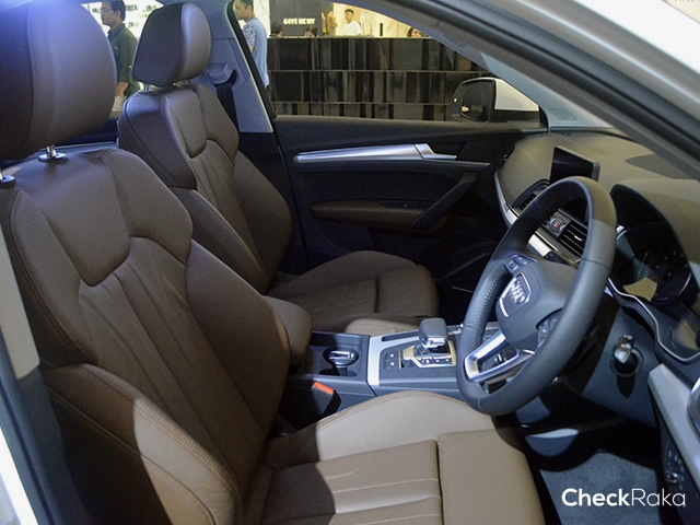 รูปภาพ อาวดี้ Audi Q5 45 TFSI quattro S Line ปี 2017