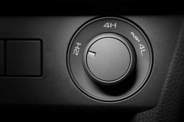 รูปภาพ อีซูซุ Isuzu D-MAX Spark 4x4 3.0 Ddi S M/T MY19 ปี 2019