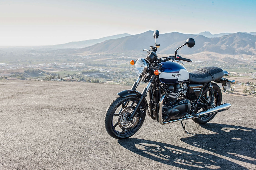รูปภาพ ไทรอัมพ์ Triumph Bonneville Newchurch ปี 2015