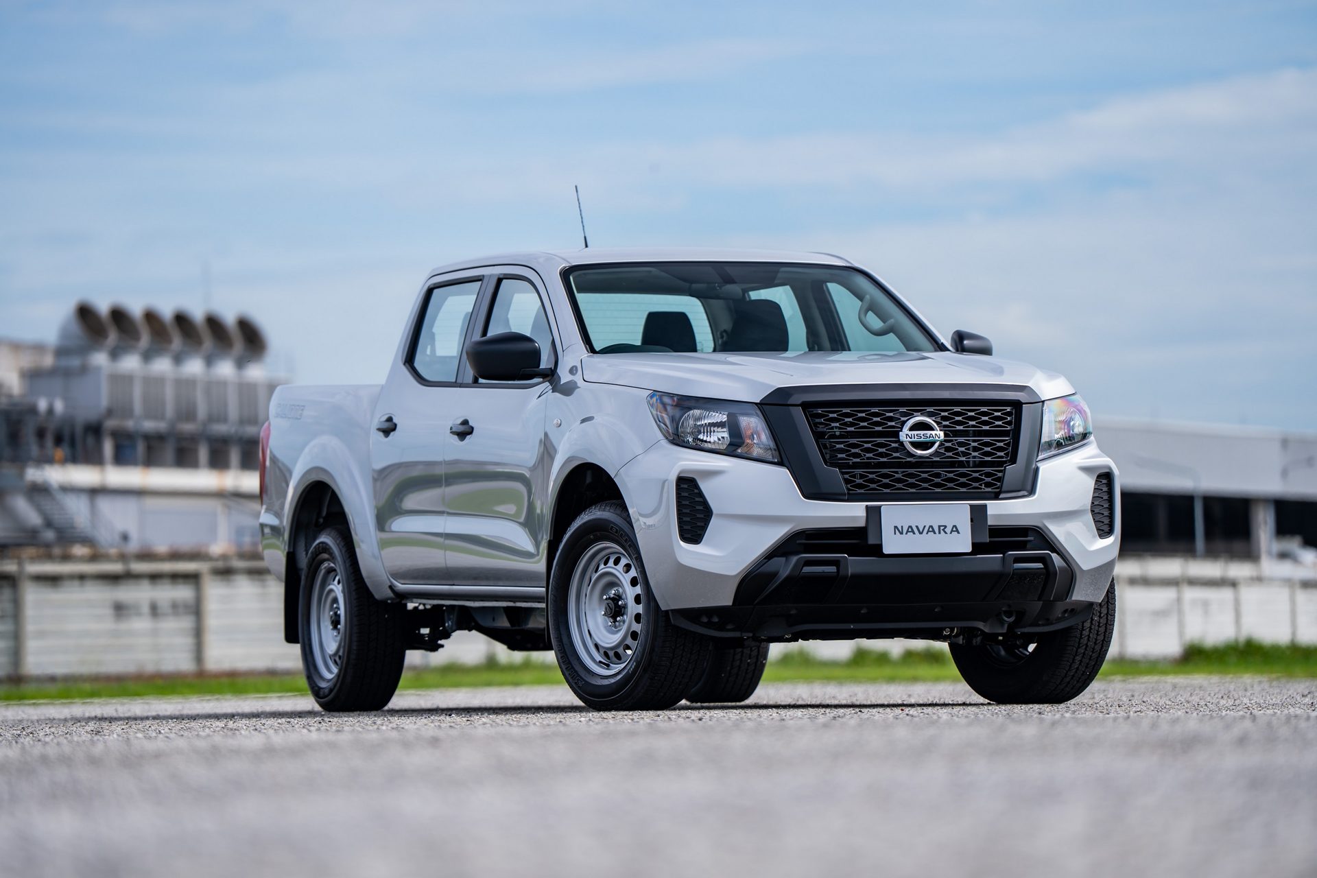 รูปภาพ นิสสัน Nissan Navara Double Cab CALIBRE SL 6MT ปี 2025