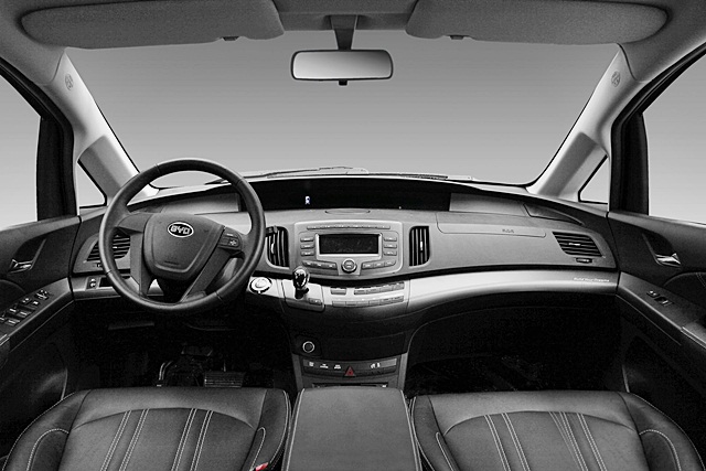 รูปภาพ บีวายดี BYD e6 80kWh ปี 2018