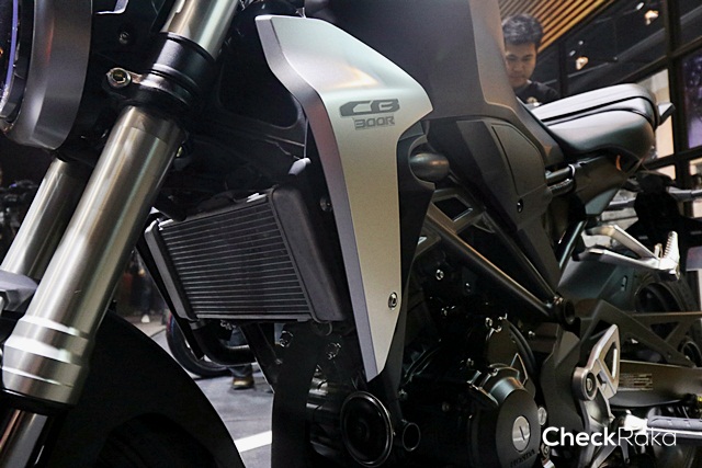 รูปภาพ ฮอนด้า Honda CB 300R MY2018 ปี 2018