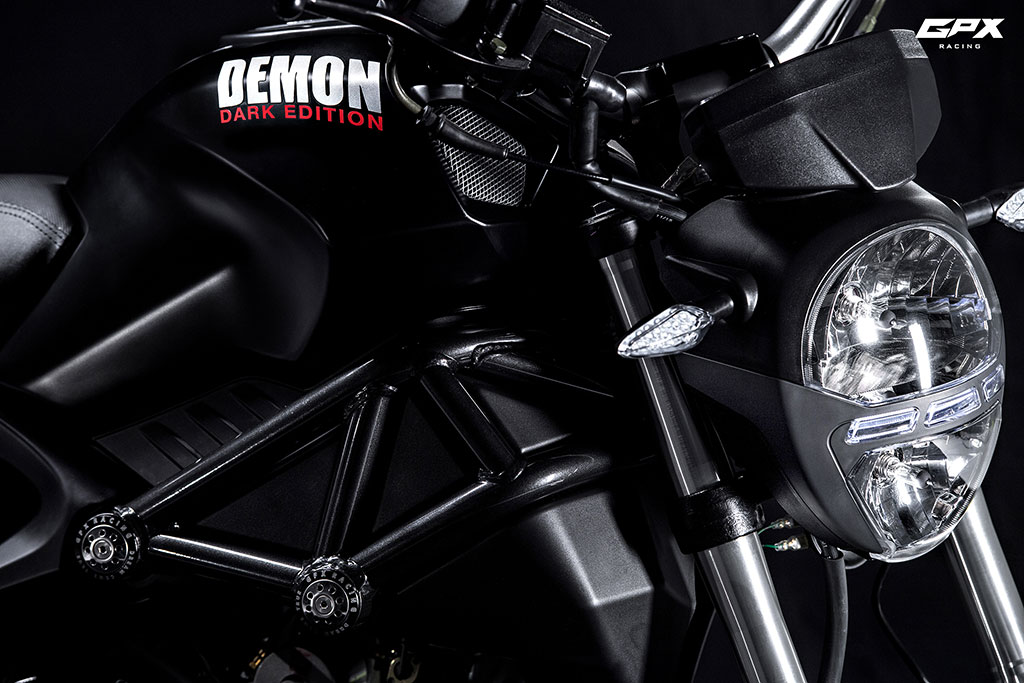 รูปภาพ จีพีเอ็กซ์ GPX Demon Dark Edition ปี 2016