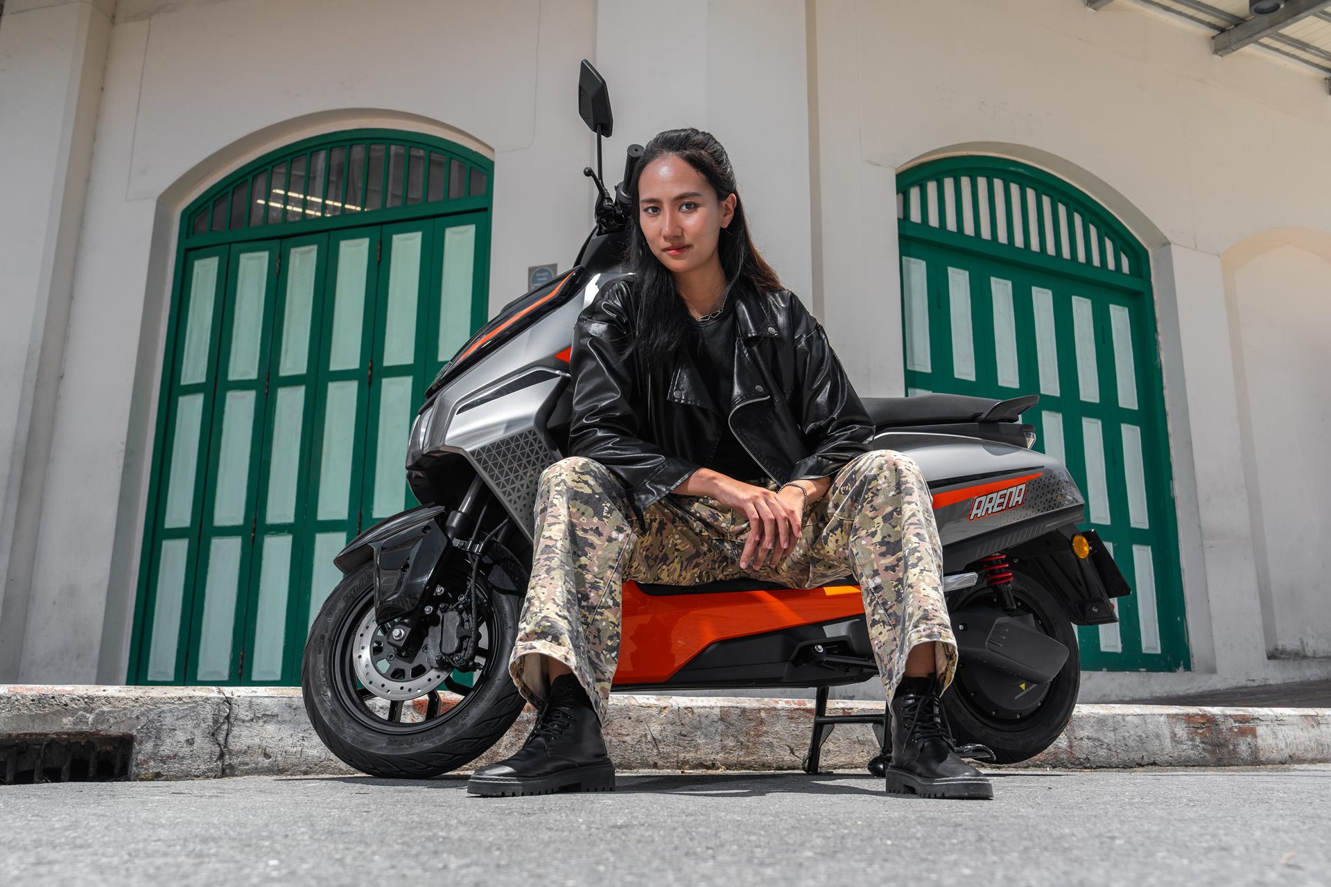 รูปภาพ อีเอ็ม EM Arena (Standard) ปี 2026