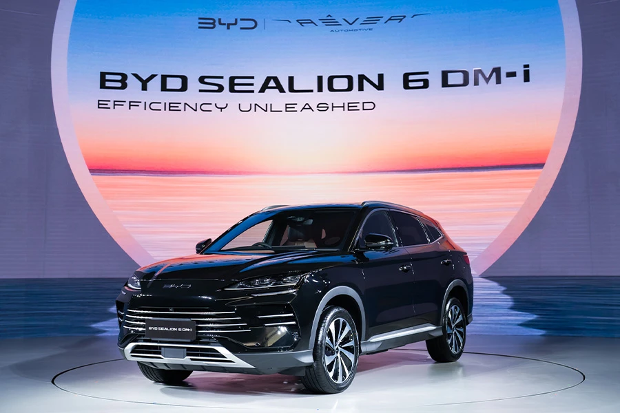 BYD Sealion 6 DM-i Super Hybrid VS Honda CR-V