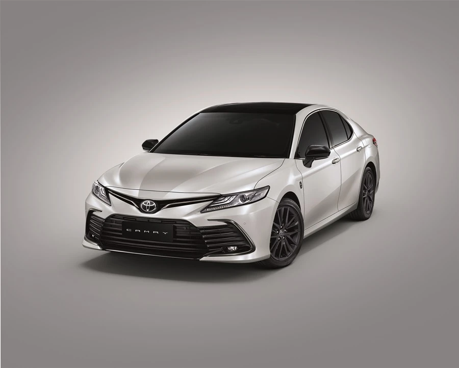 รูปภาพ โตโยต้า Toyota Camry 2.5 Premium 60th Anniversary Special Edition ปี 2022