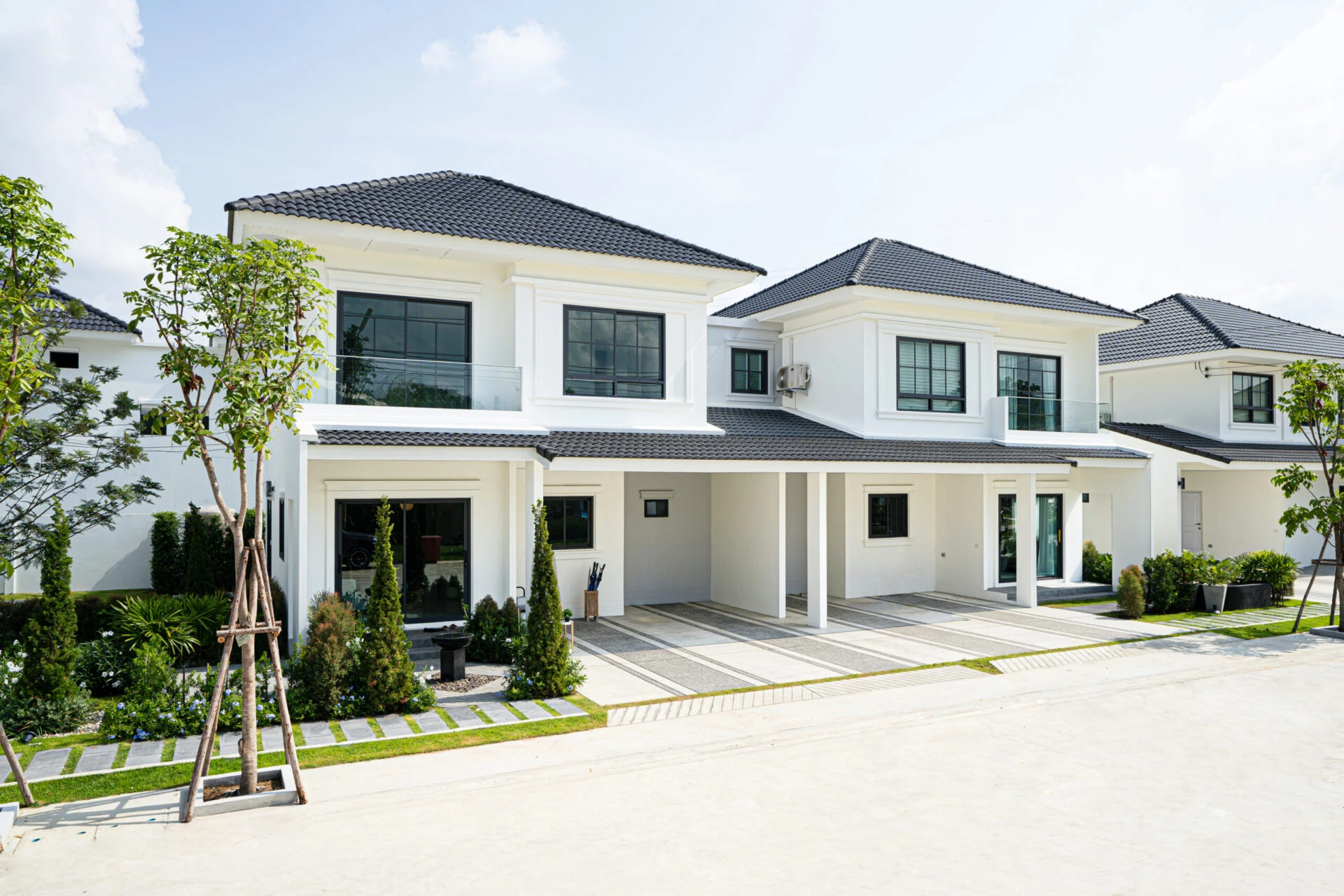 รูปภาพ มณีรินทร์ มิดทาวน์ บางพระ (Maneerin Midtown Bangphra)