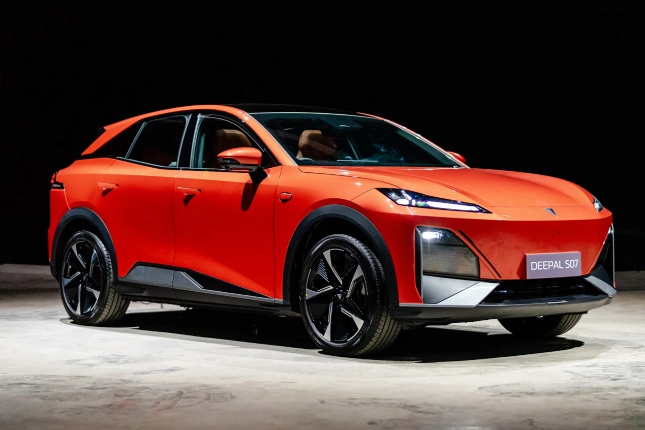 รูปภาพ ดีพอล Deepal SO7 Standard ปี 2023